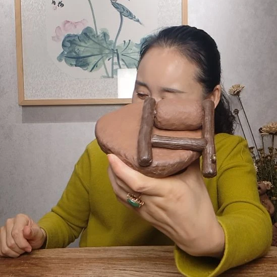 不规则粗砂民俗系列作品碾子