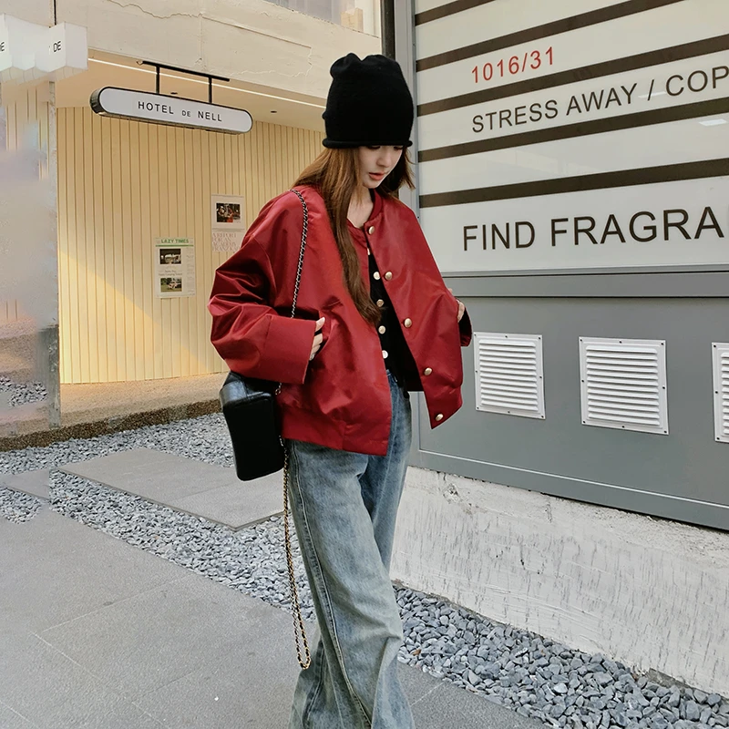 今年流行安可拉红外套女春秋宽松短款小个子百搭慵懒风棒球服夹克