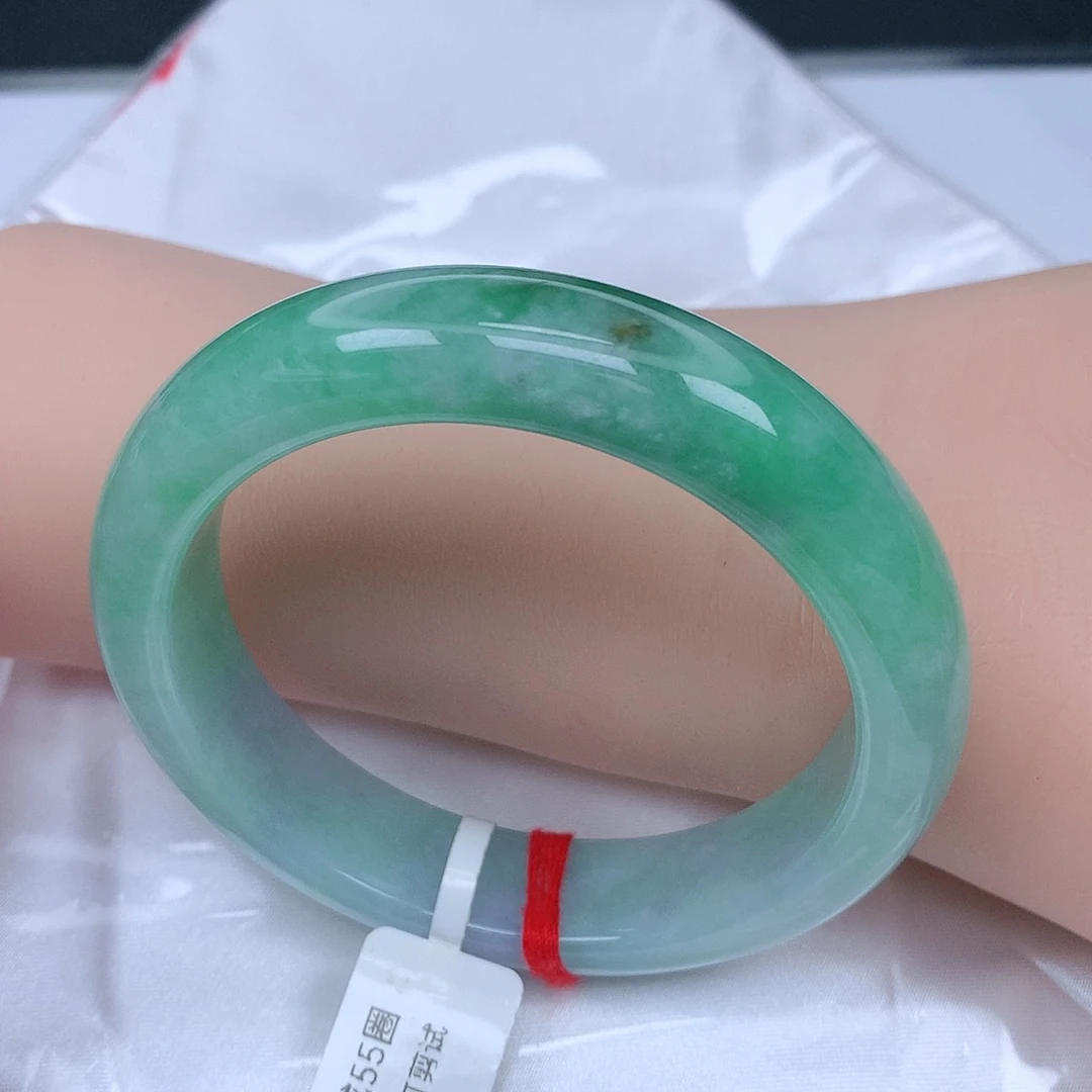 【闪购商品】未镶嵌手镯翡翠，55