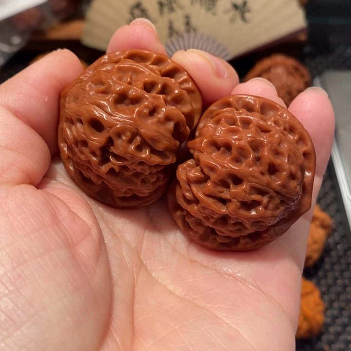 文玩核桃吊坠38宫灯746