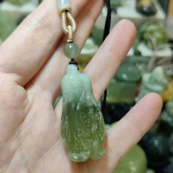 岫玉挂坠款式未镶嵌