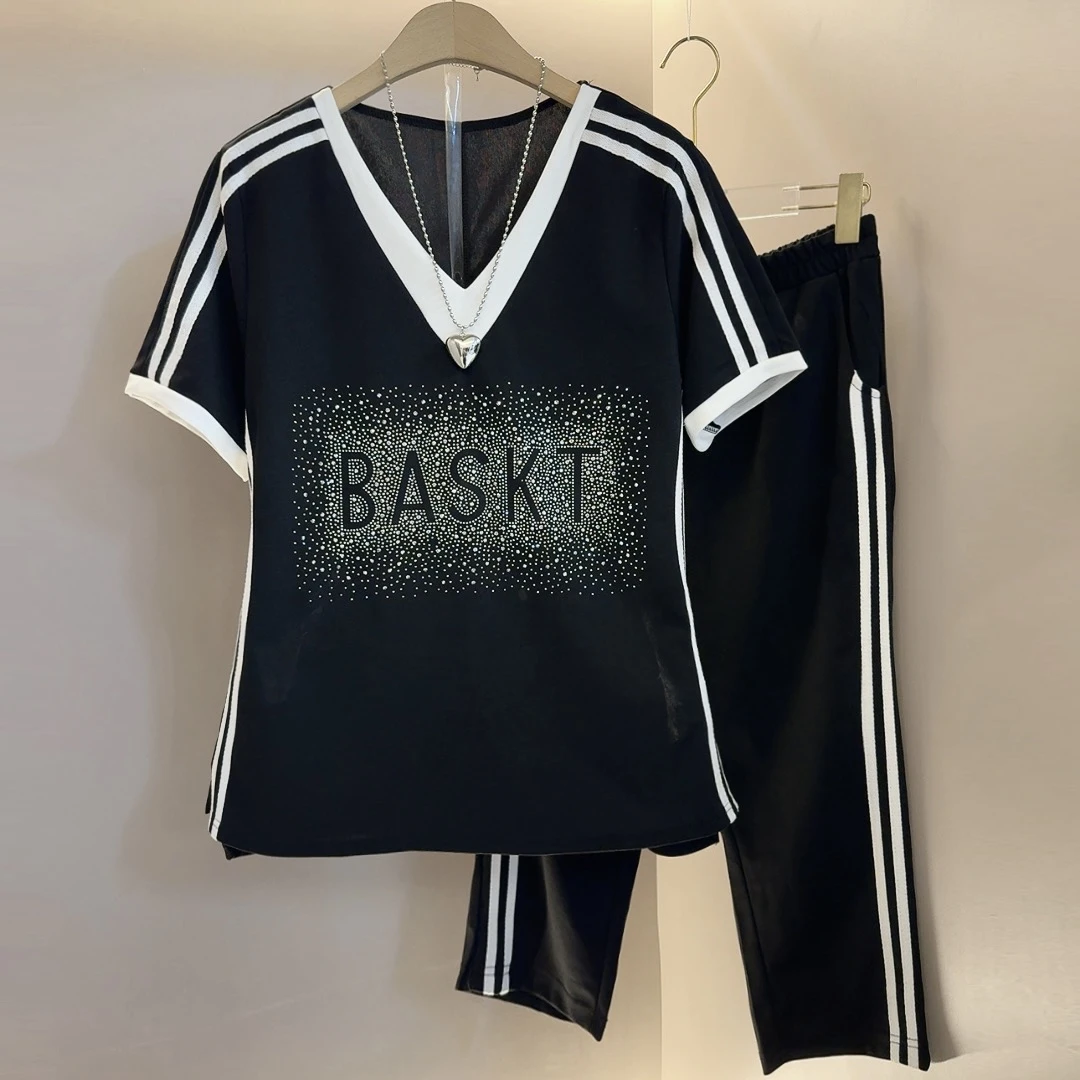 休闲风时尚套装气质百搭拼接洋气运动显瘦上衣宽松减龄运动套装