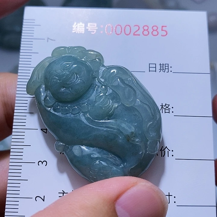 翡翠颈饰未镶嵌一