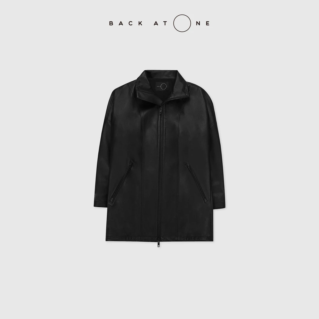 BACKATONE “鹤立”  时尚简约经典廓形感立领皮外套 BFF-1FC015C-K