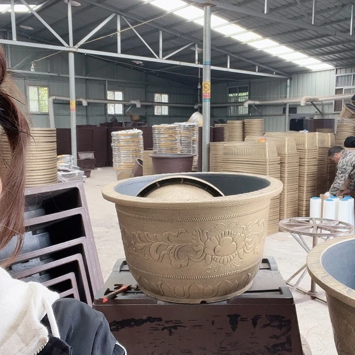 83花盆2个200元包邮