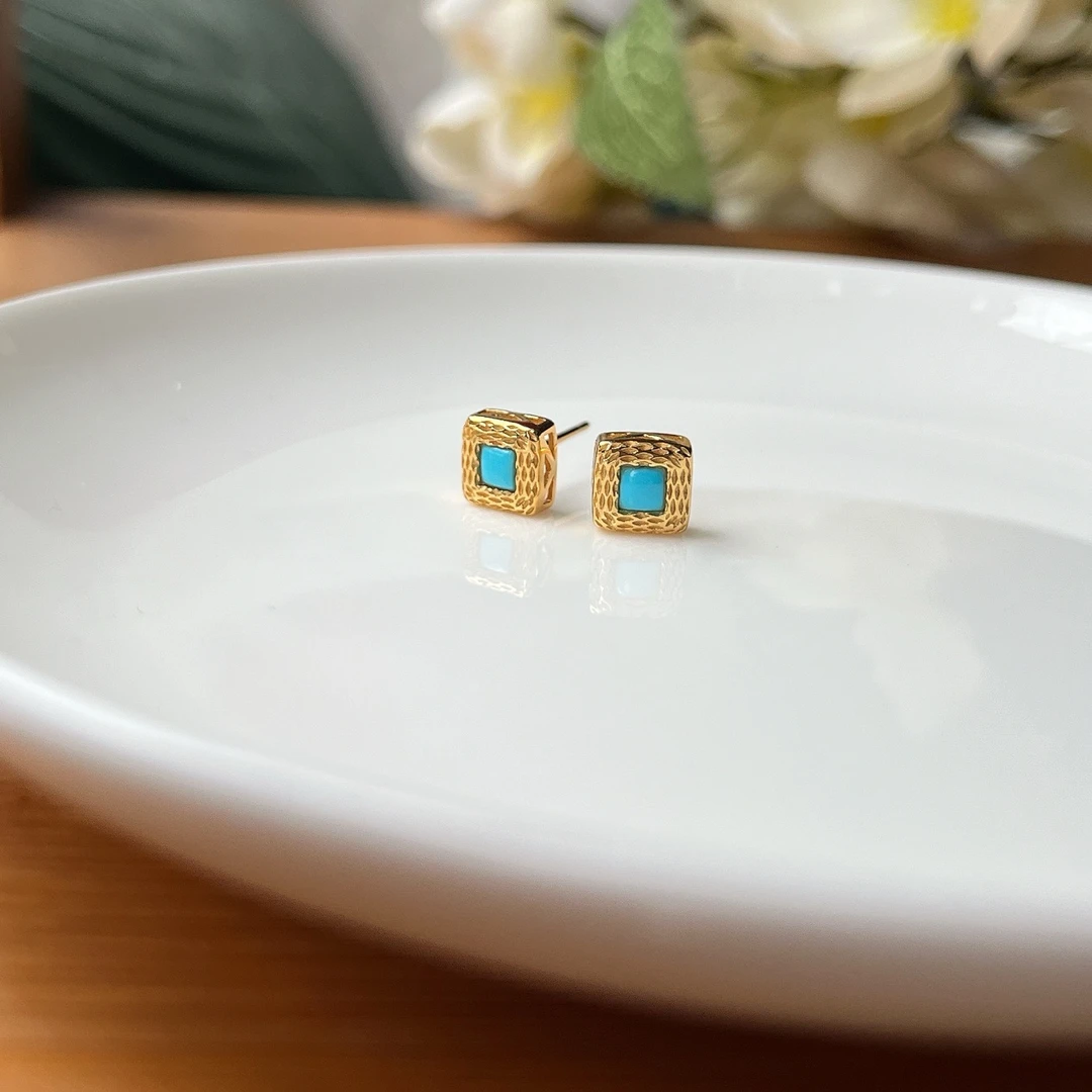 【珠宝厂长】约3mm绿松石方型S925银耳钉