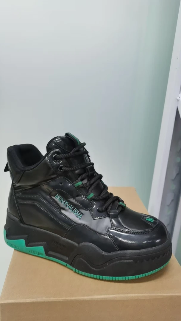 欧货定制.韩版时尚超火软底3578