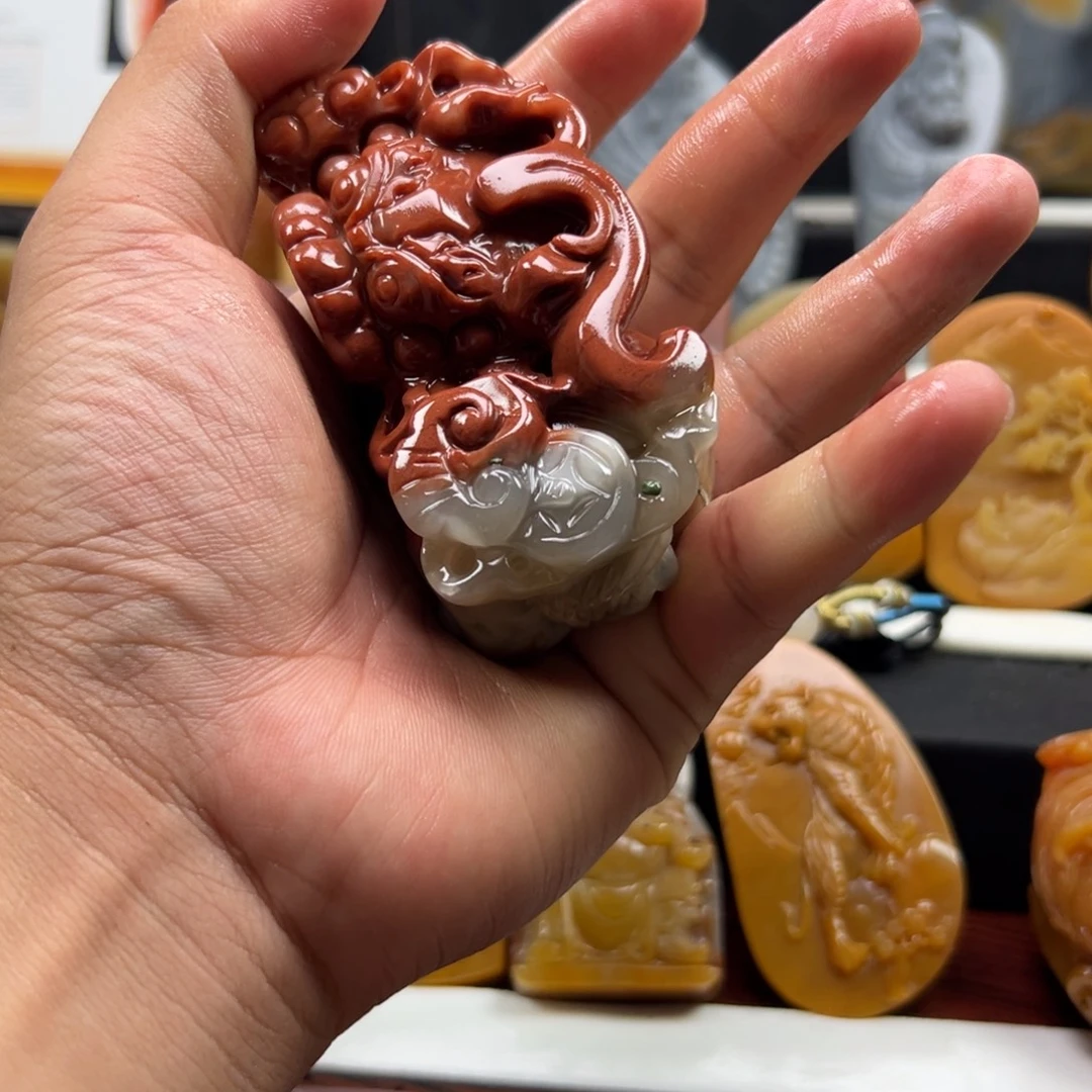 石英质玉（黄龙玉）未镶嵌黄龙玉