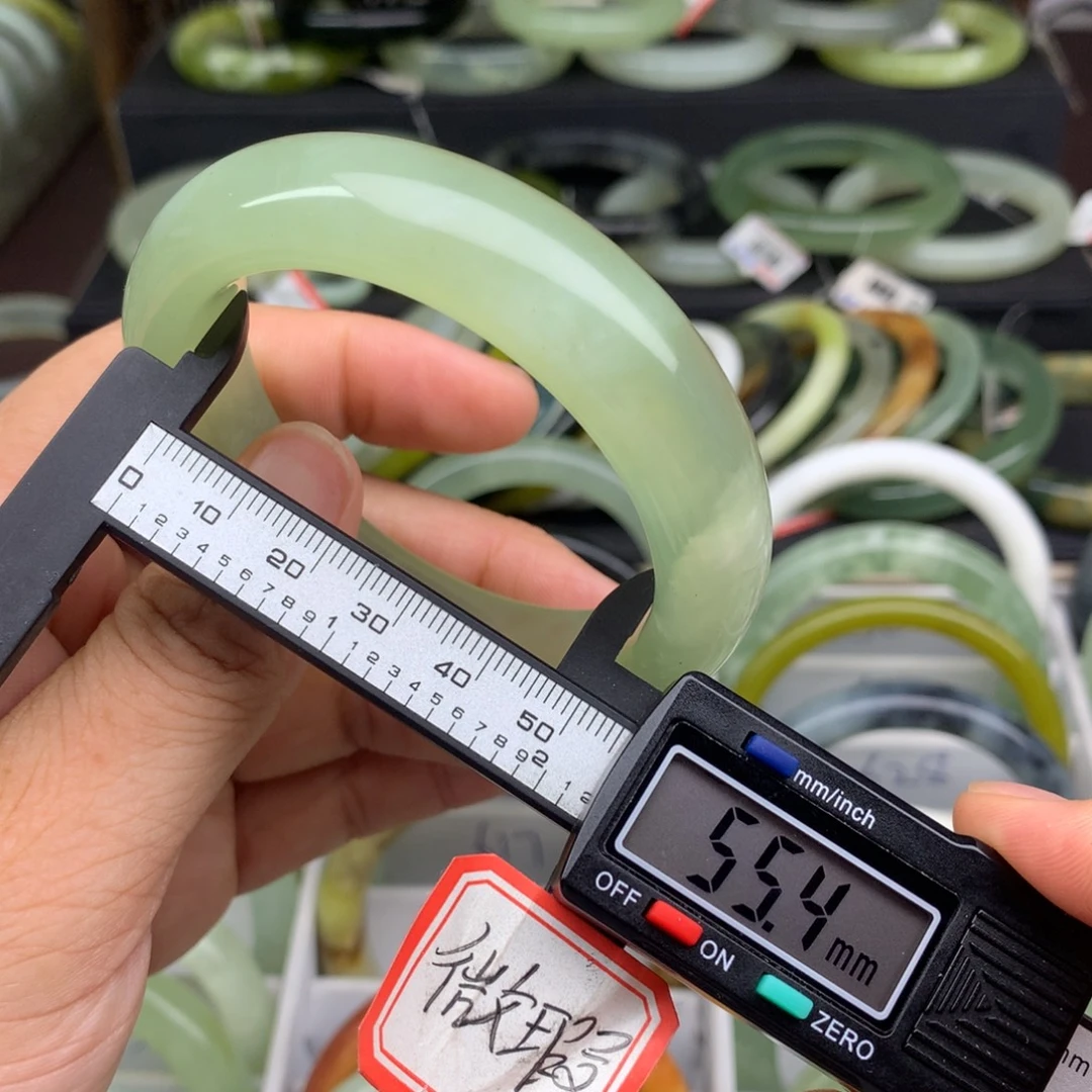 未镶嵌蛇纹石玉手镯615