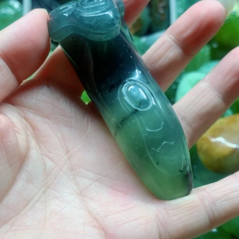 蛇纹石玉未镶嵌手把件
