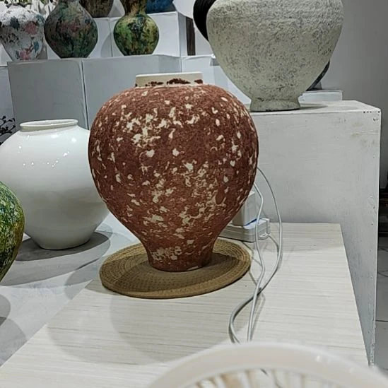 瓷片景德镇陶瓷花瓶红咖色