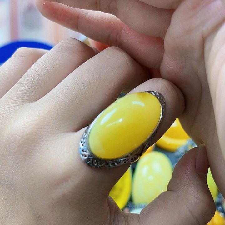 琥珀银S925镶嵌颈饰戒指