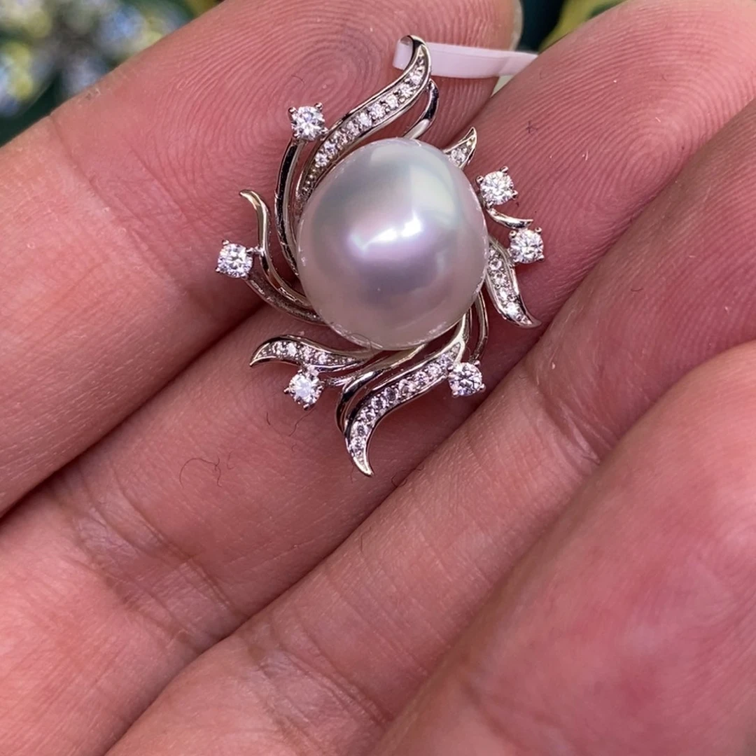 颈饰银S925镶嵌海水珍珠