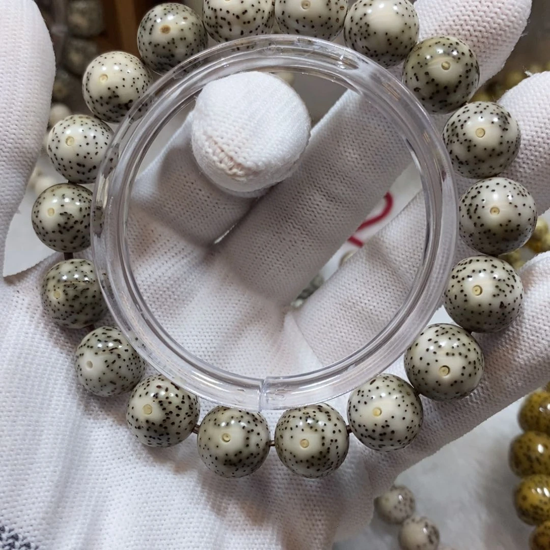 星月菩提手串石玉13