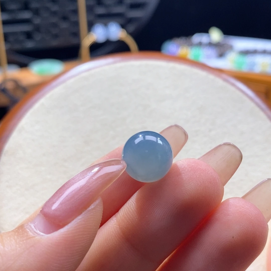 翡翠未镶嵌颈饰翡翠海水蓝圆珠