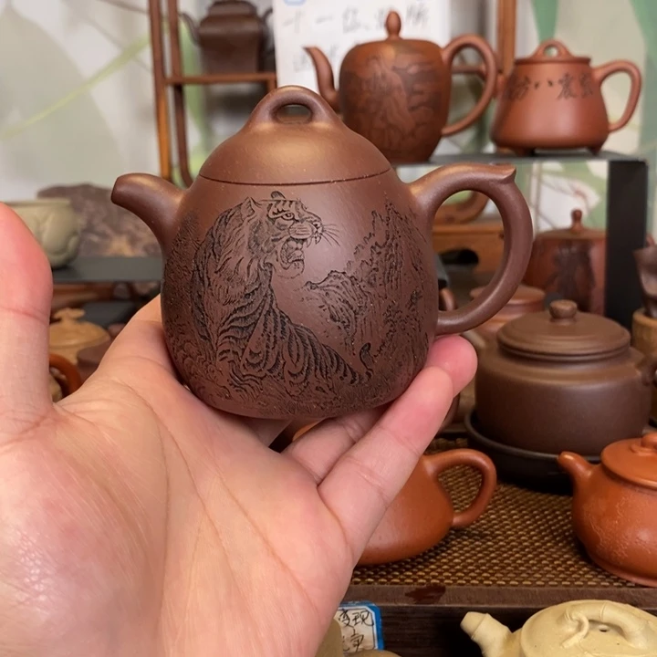 茶壶紫砂全手工制壶刻老虎