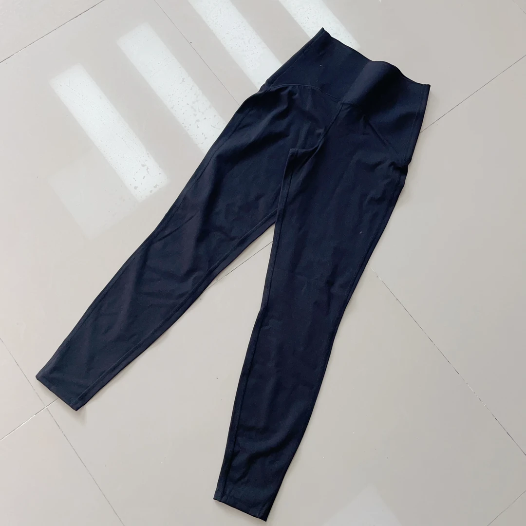 K122 黑色弧形高腰休闲弹力休闲瑜伽裤打底裤