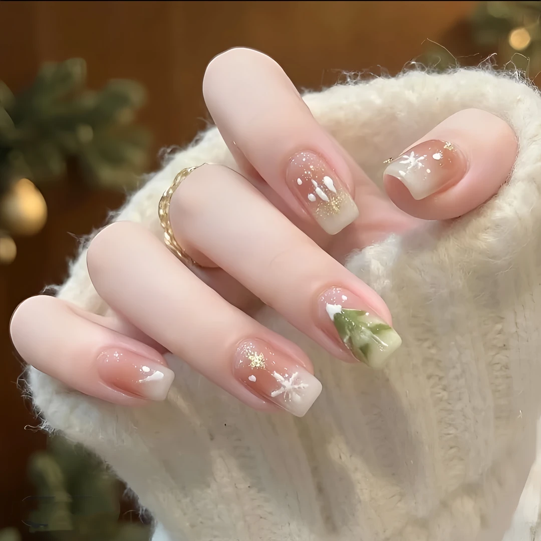 【圣诞狂欢】圣诞款雪花猫眼短款纯手工穿戴甲可爱显白高级美甲贴片