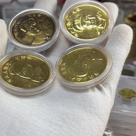 其他普通金属四伟人纪念章浮力，，，，