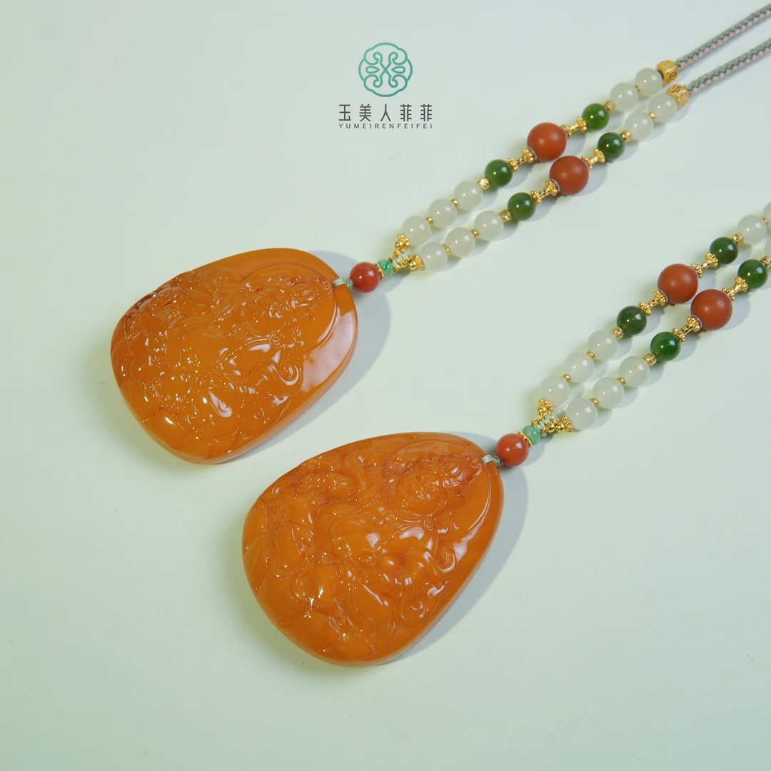 玉美人菲菲^蜜蜡黄财神吊坠^多样性发一