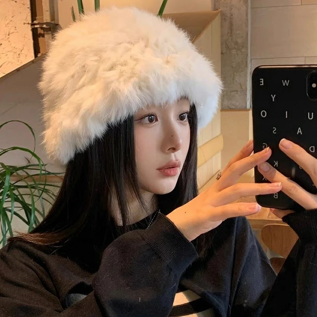 兔毛渔夫帽白色毛绒帽子女冬保暖显脸小护耳毛线帽百搭云朵针织帽