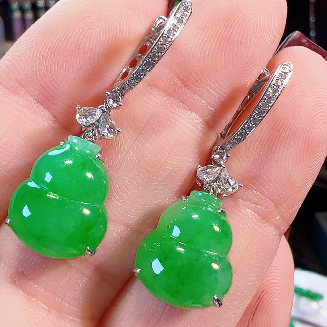 翡翠18K金镶嵌耳饰签收后24小时鉴赏期