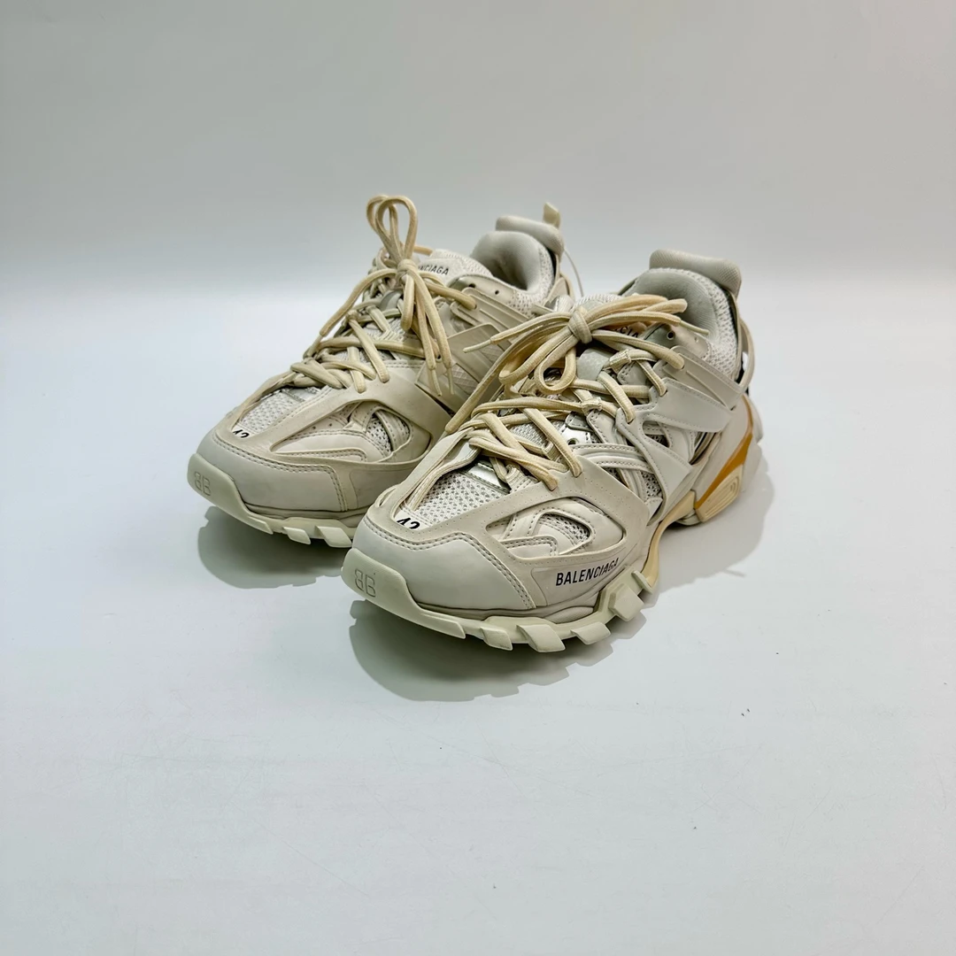 95新 Balenciaga/巴黎世家 42码 米白Track1.0老爹鞋 SY0925