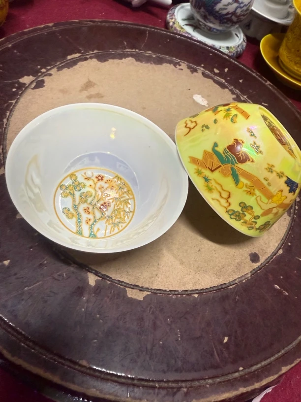 贝壳光两面绘彩口杯一对