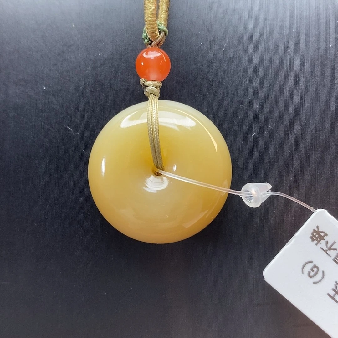 和田玉（糖玉）未镶嵌颈饰