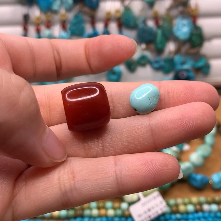 玛瑙/玉髓原矿未镶嵌蓝****）