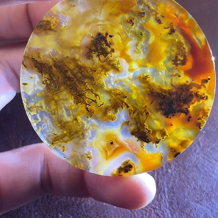 健***利未镶嵌颈饰玛瑙/玉髓