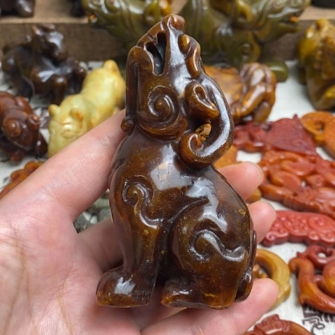 未镶嵌蛇纹石玉颈饰
