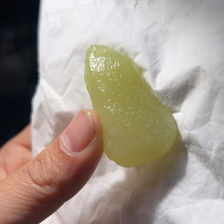 和田玉（黄玉）未镶嵌挂件
