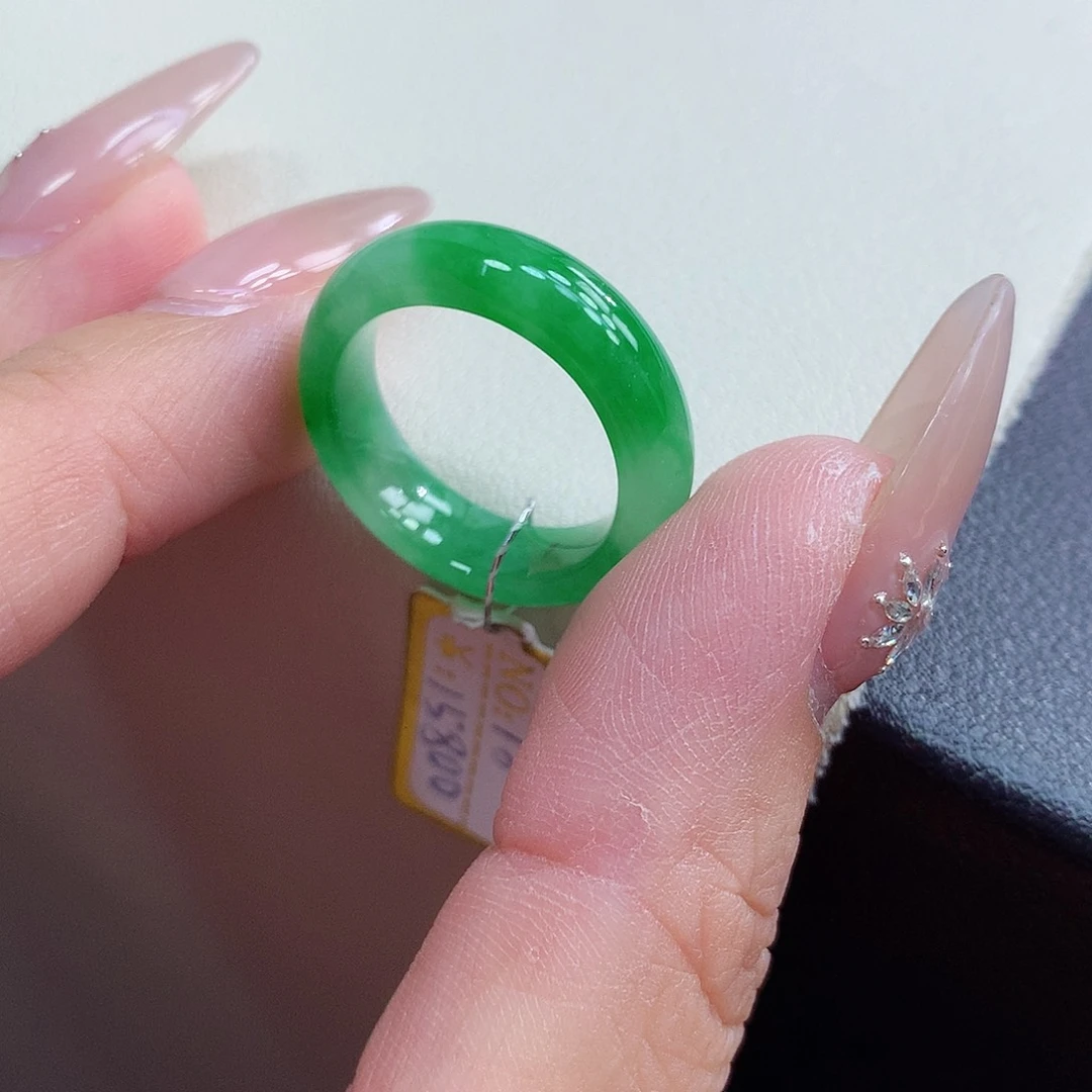 翡翠未镶嵌戒圈16号