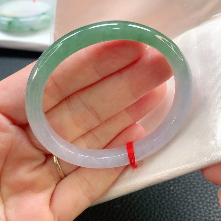 翡翠手镯未镶嵌53.5贵妃