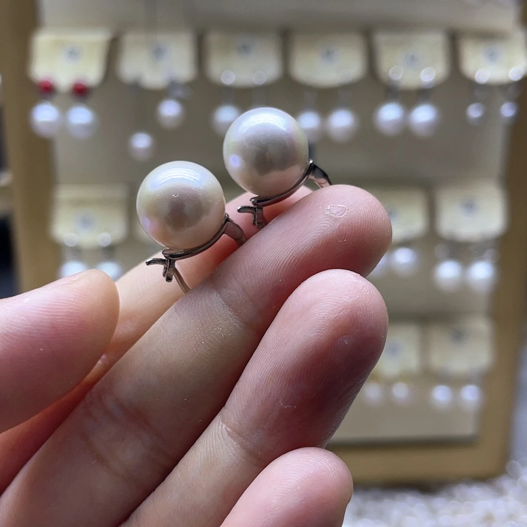 银S925镶嵌耳饰海水珍珠