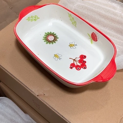 微瑕，不能明火，口径18高度4一个烤盘