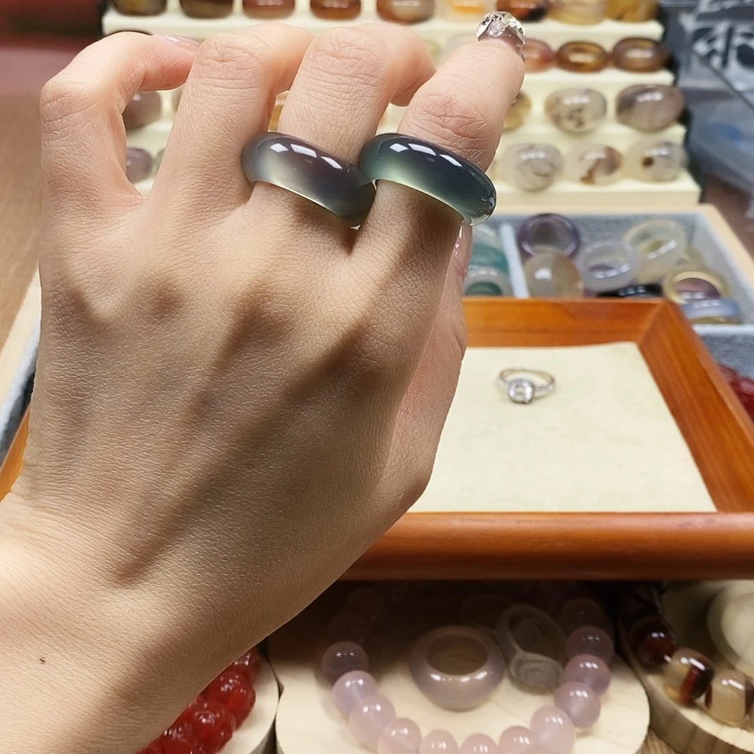 润***6玛瑙/玉髓未镶嵌戒指