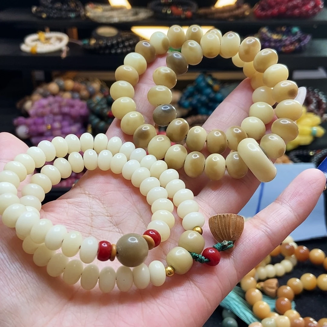 吊坠佛心果菩提果