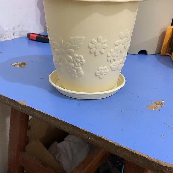 浮雕口18高17米白5个带托