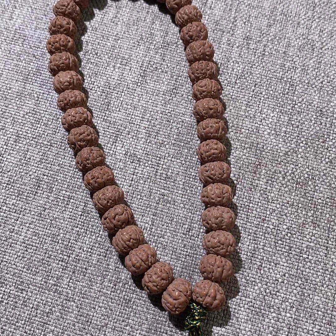 金刚菩提吊坠老树王