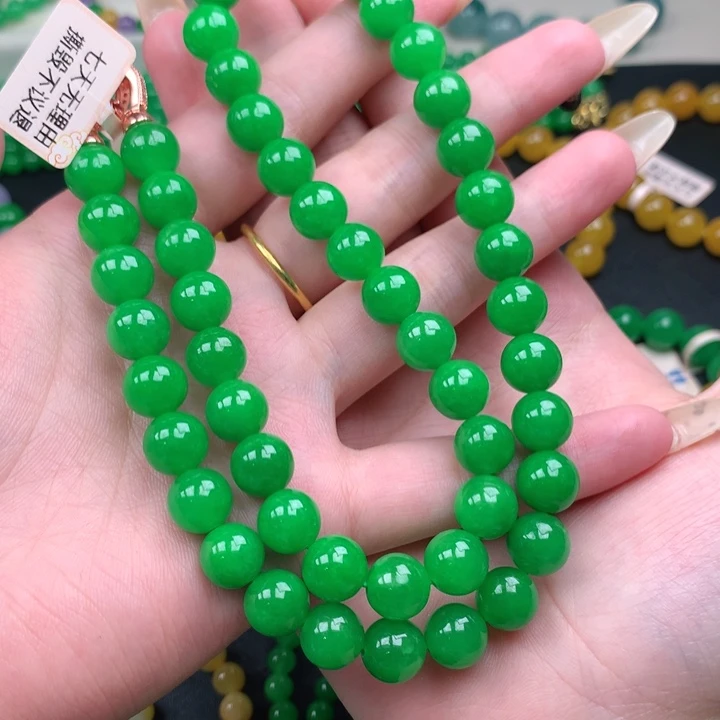 莹***缅料卡9+正阳绿项链