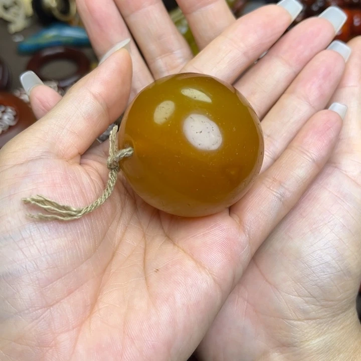 龙***威玛瑙/玉髓未镶嵌颈饰