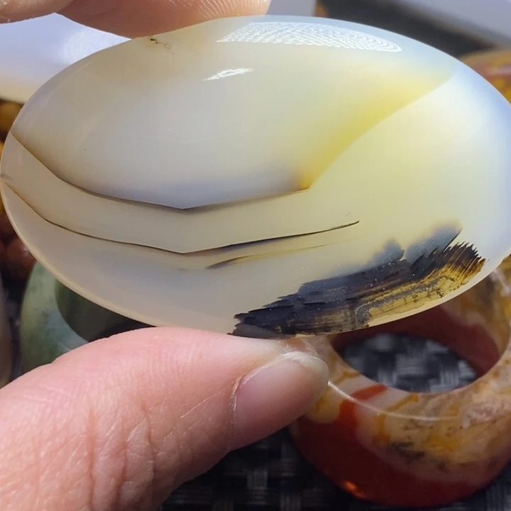 玛瑙/玉髓颈饰未镶嵌老*童