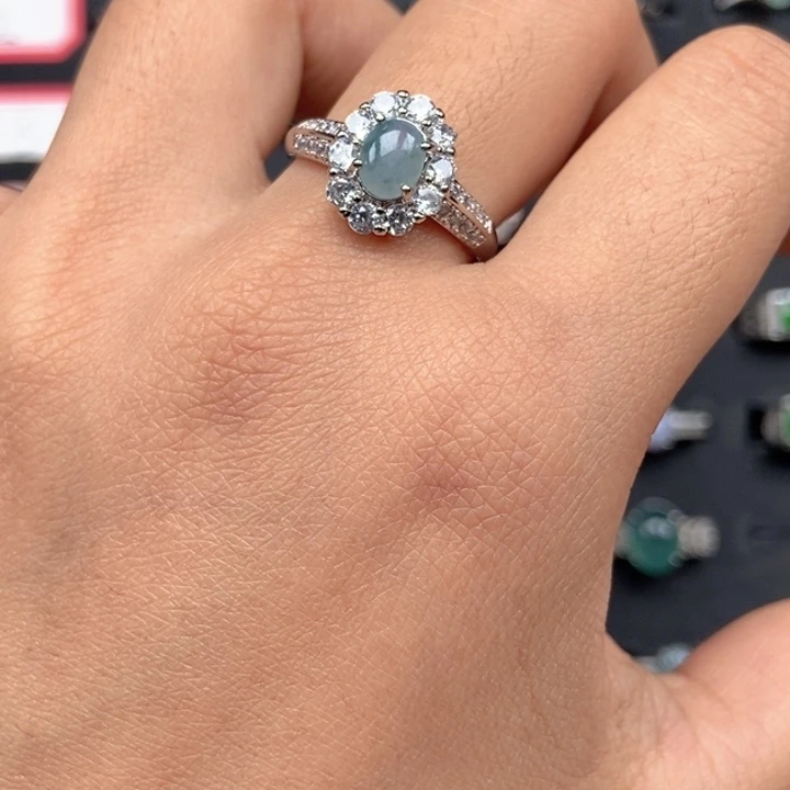 翡翠未镶嵌戒指戒指