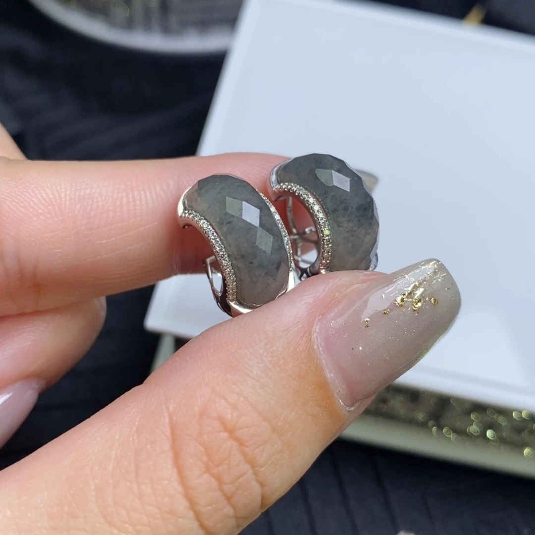 翡翠18K金镶嵌耳饰冰乌鸡切割面圈圈