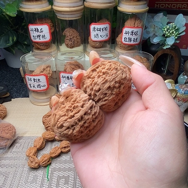 劲***风把件文玩核桃651南疆……