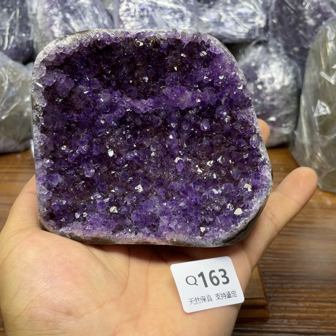 大型摆件（非配饰）未镶嵌水晶