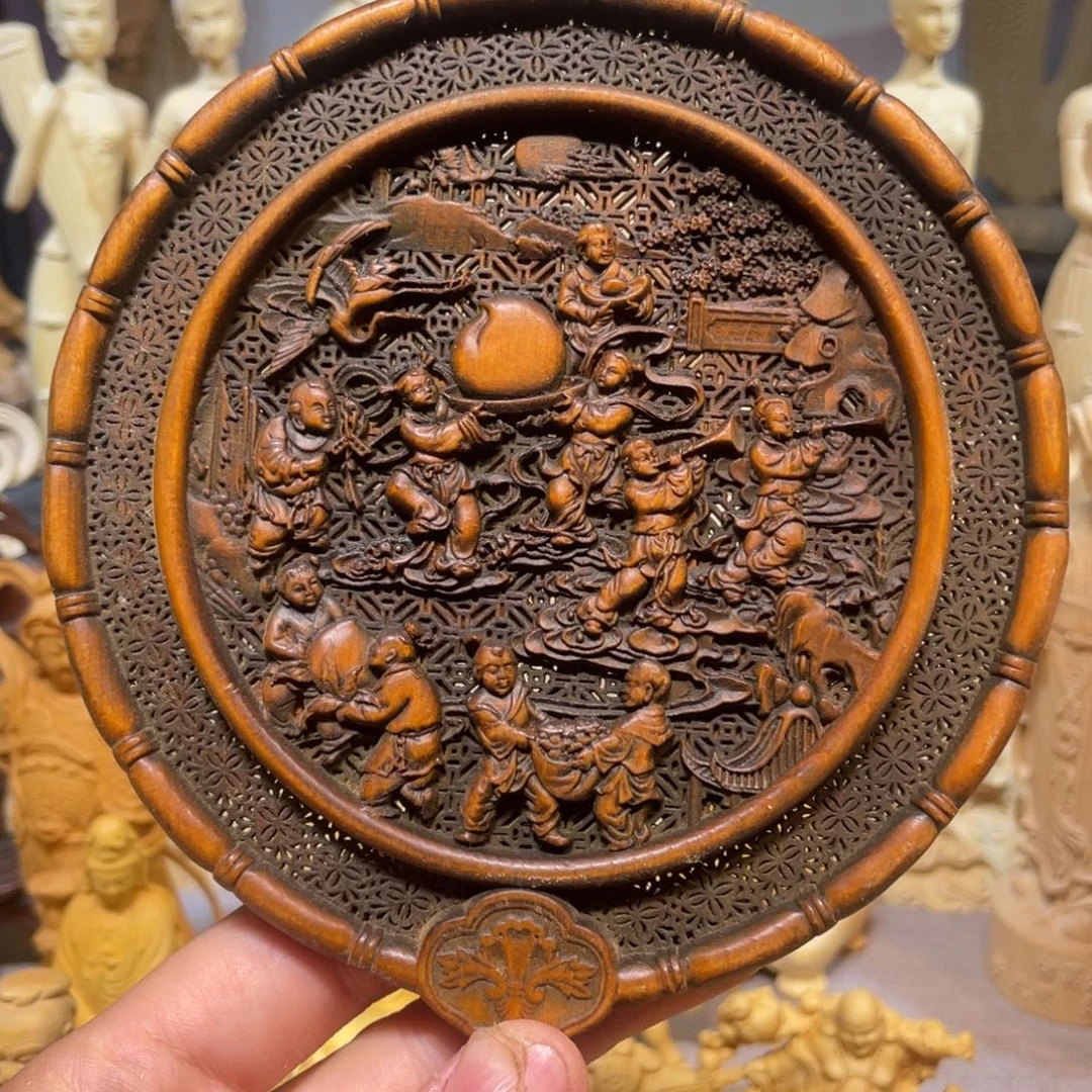黄杨木做旧百子图扇子