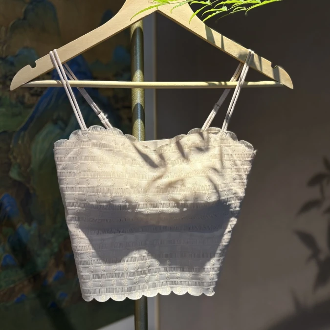 万能搭 芳华设计新中式简约百搭款美背女士时尚通勤款美背FH-F001